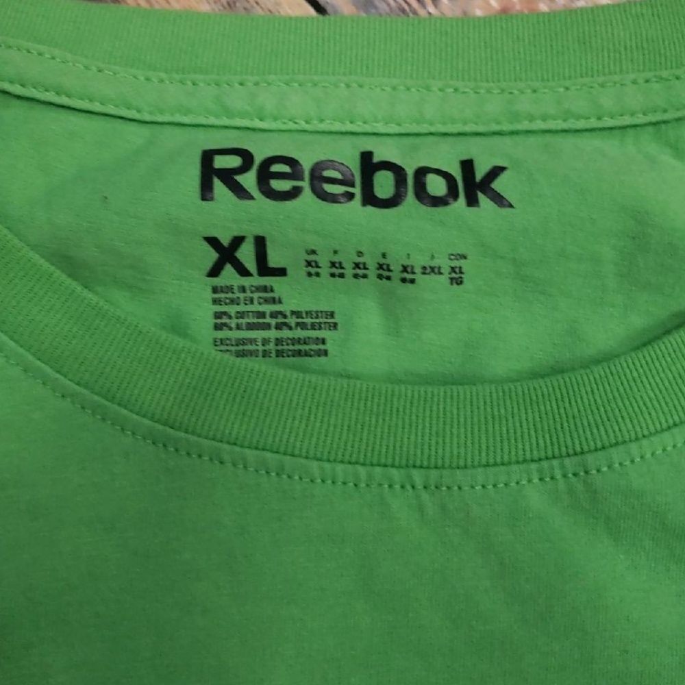 REEBOK GREEN TEE SIZE XL - Picture 2 of 3